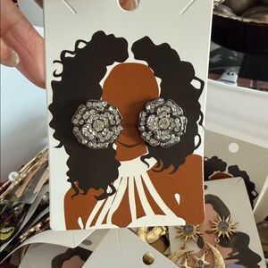 Elegant Silver Floral Earrings